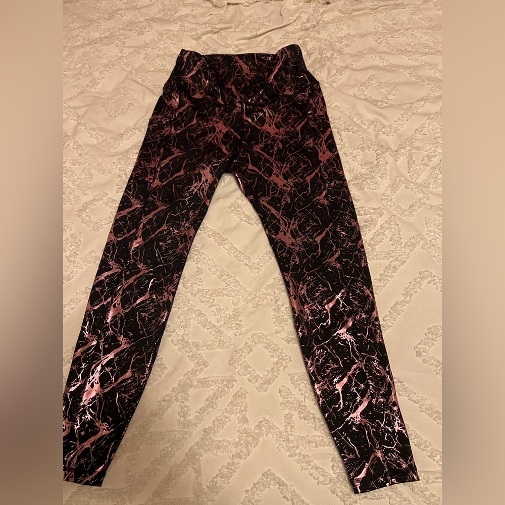 Stylish Marble Pattern Leggings worn once